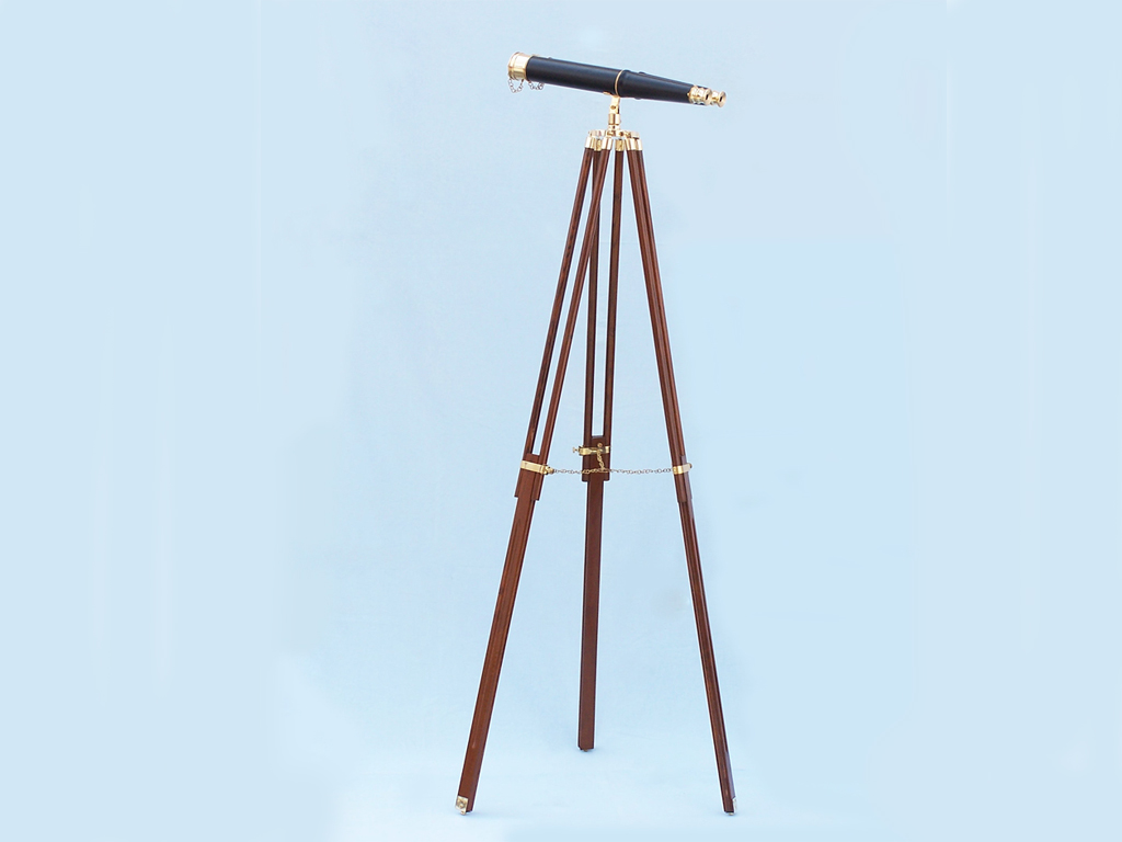 Brass/leather stand binocular