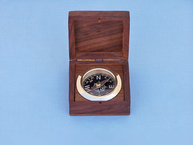 Collar compass with wood case